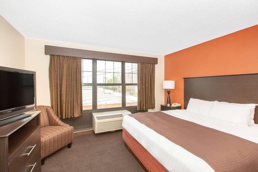 Americinn By Wyndham Ottumwa Ruang foto